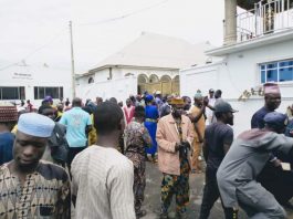 Oluwo Dethronement: Muslim Community, Market Women Kick as Gang-Up to Unseat Oluwo Thickens