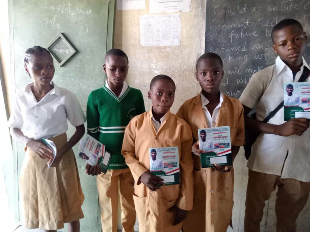 FILSU Launches Campaign Against Social Vices in Secondary School in Iwo, Distributes Notebooks & School Bags