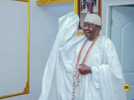 Oluwo Mourns Olupo of Oluponna, Says It is a Personal Loss