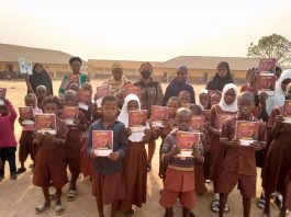 Twins Foundation Distributes 300 Notebooks to Public and Private Primary Schools in Iwo