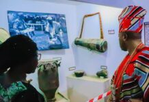 Oluwo Visits First Museum in Nigeria, Elesie Palace