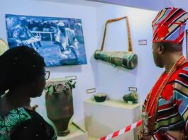 Oluwo Visits First Museum in Nigeria, Elesie Palace