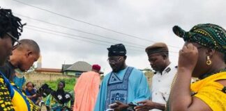 Spectacles of Hope: Hon. Biodun Ibrahim Distributes Free Eyes Glasses in a Medical Outreach