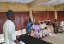 Iwo Local Govt Chairman Meets Babaloja of Iwoland, Promise to Revamp Market Conditions